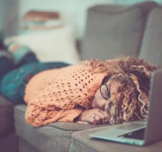 Alvási pozíciók és orvosi segítség derékfájás ellen
