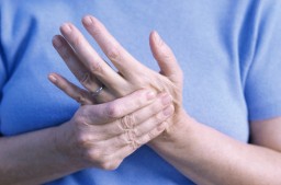 az ujjak zsibbadása hipertóniával időjárási frontok hatása a vérnyomásra