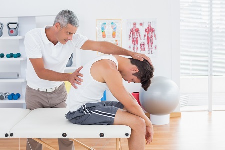 Fáj a háta? 6 módszer, ami csillapíthatja a fájdalmat