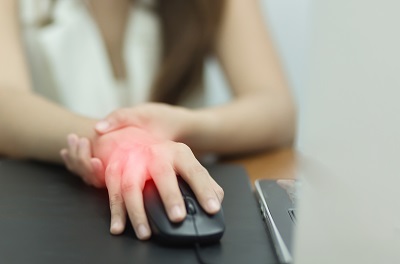 Fájdalom az ujjak ízületeiben a számítógépről